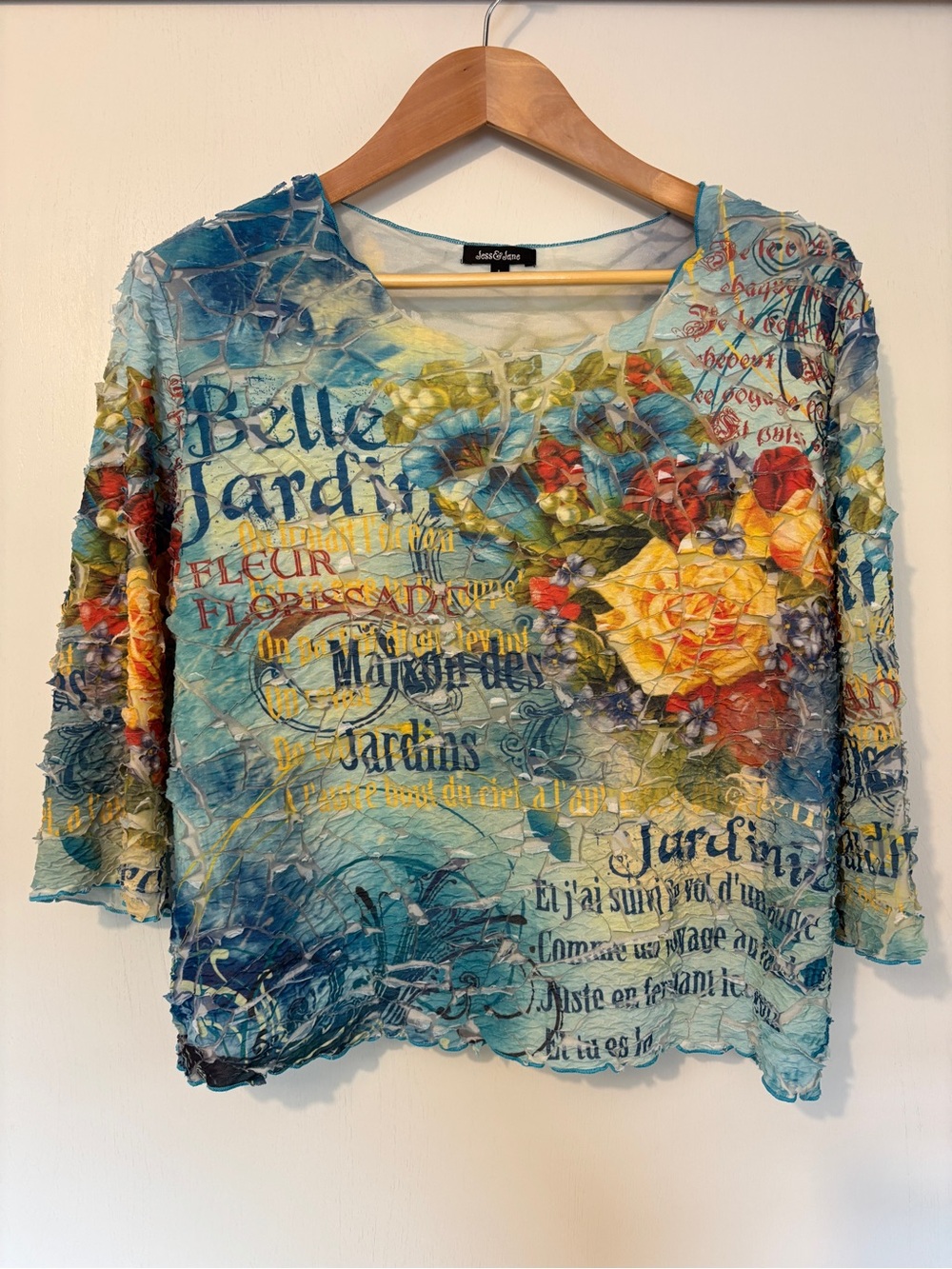 Jess & Jane Top Size Large Textured Mosaic 3D Blue Floral French Belle Jardin